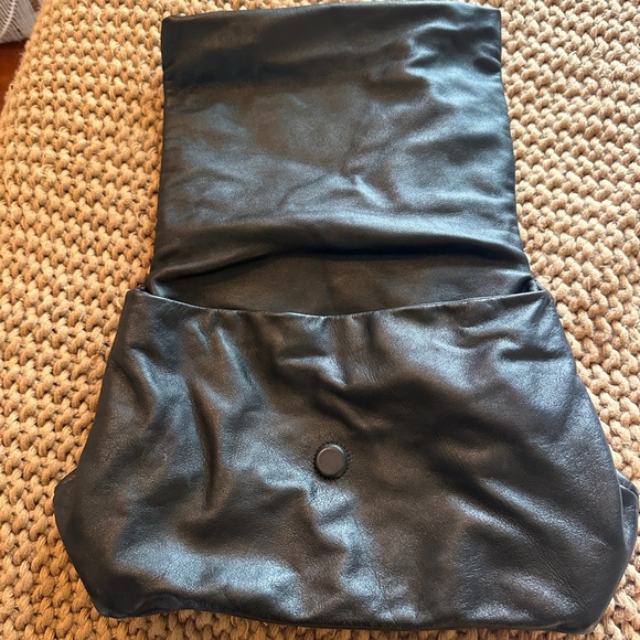 Zara Leather Black Fold-over Clutch - Picture 9 of 11